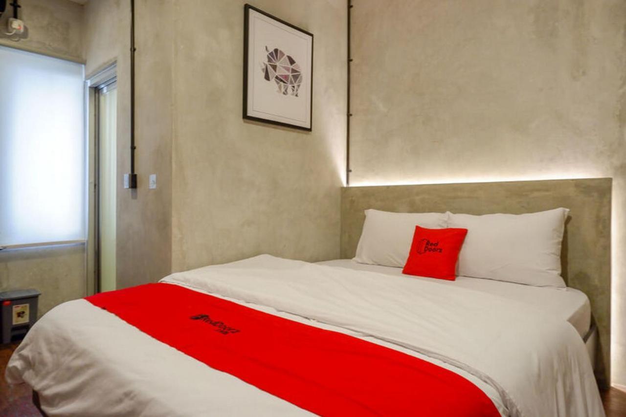 Reddoorz Plus Near Kawasan Sam Poo Kong Семаранг Экстерьер фото